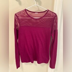 ✨2/$20✨ Victoria Sport Mesh Panel Long Sleeve Top